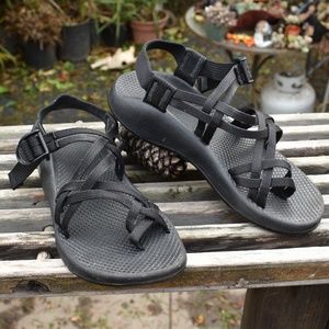 CHACO BLACK ZX/2 YAMPA STRAP VIBRAM SPORT SANDALS